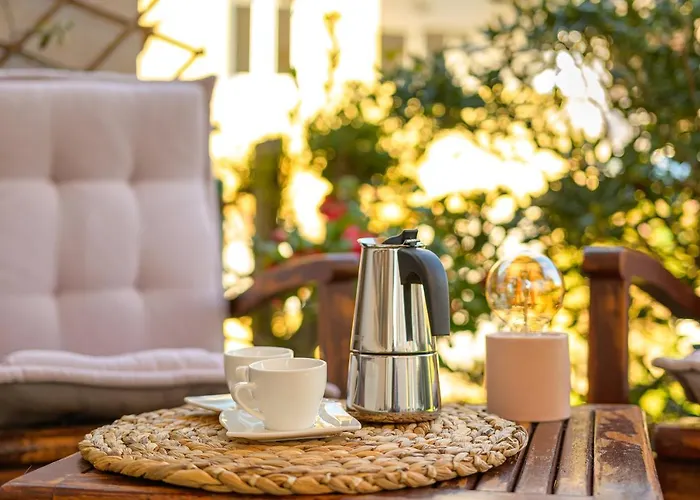 דירה Lilly With Private Parking ,private Garden-quiet Oasis *