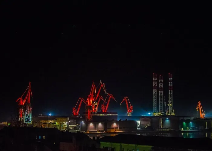 Lilly With Private Parking ,private Garden-quiet Oasis Апартаменти Пула